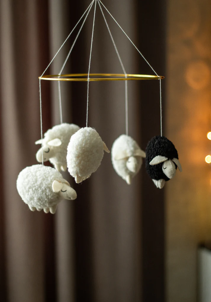 Discovering the Enchantment of Nursery Mobiles: WoollyFox's Captivating Crib Companions