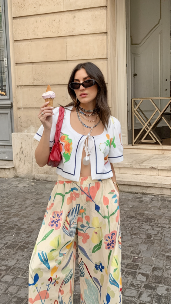 Beach Outfits Women Ideas 2025: Chic & Modest Vacation Looks