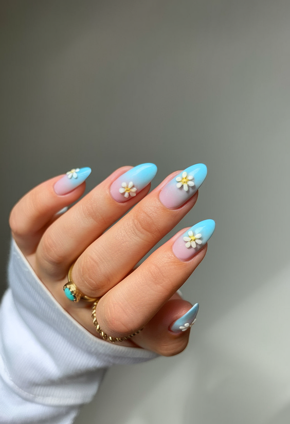 Spring Nails Colors Ideas 2025: Trendy Almond, Square & Coffin Styles