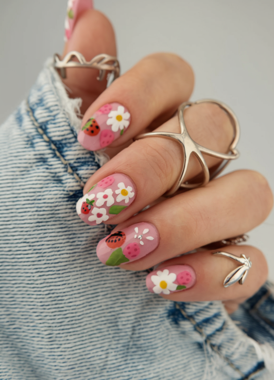 Elegant Spring Nails Ideas 2025: Pastel, Ombre & Floral Trends