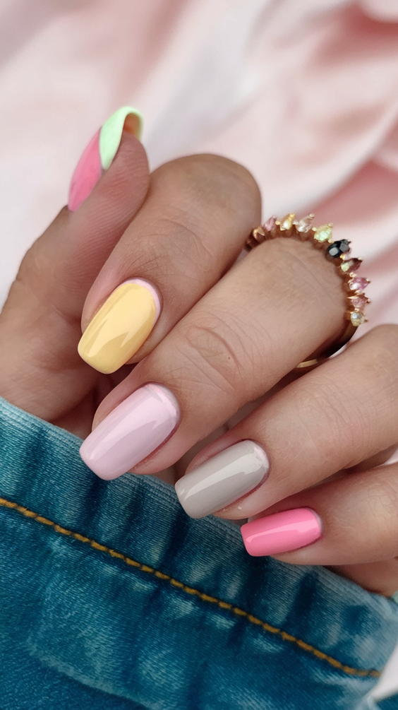 "Spring 2025 Square Nail Trends: Elegant Pastel Designs for Every Occasion"