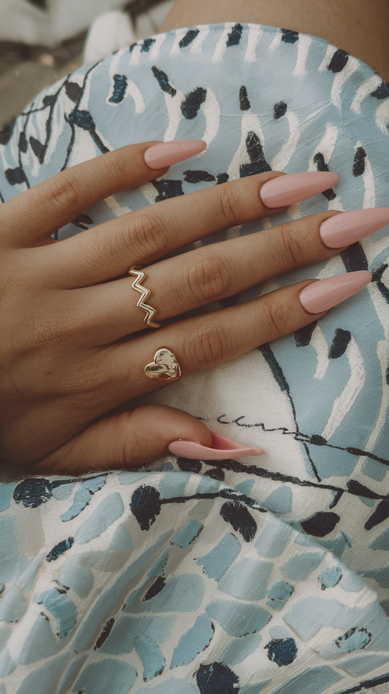 Spring Nails Colors Ideas 2025: Trendy Almond, Square & Coffin Styles