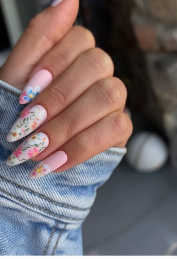 Elegant Spring Nails Ideas 2025: Pastel, Ombre & Floral Trends