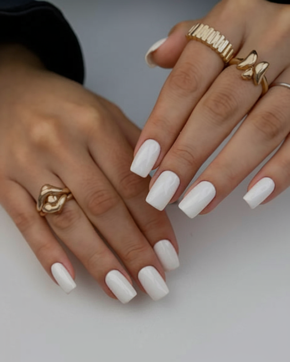 White Spring Nails Ideas 2025 – Trendy Pastel & Minimal Designs