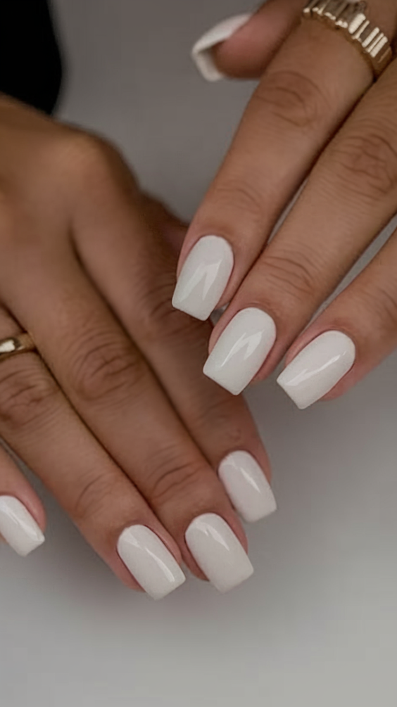 White Spring Nails Ideas 2025 – Trendy Pastel & Minimal Designs