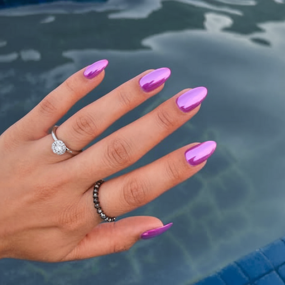 April Nails Color Ideas 2025 – Trendy Short, Solid, and Pastel Designs