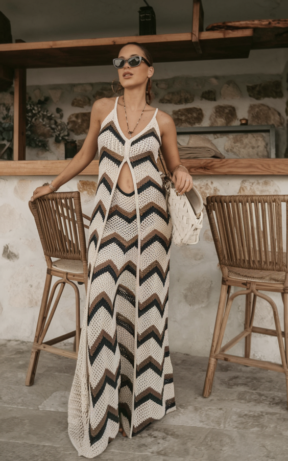 Beach Outfits Women Ideas 2025: Chic & Modest Vacation Looks