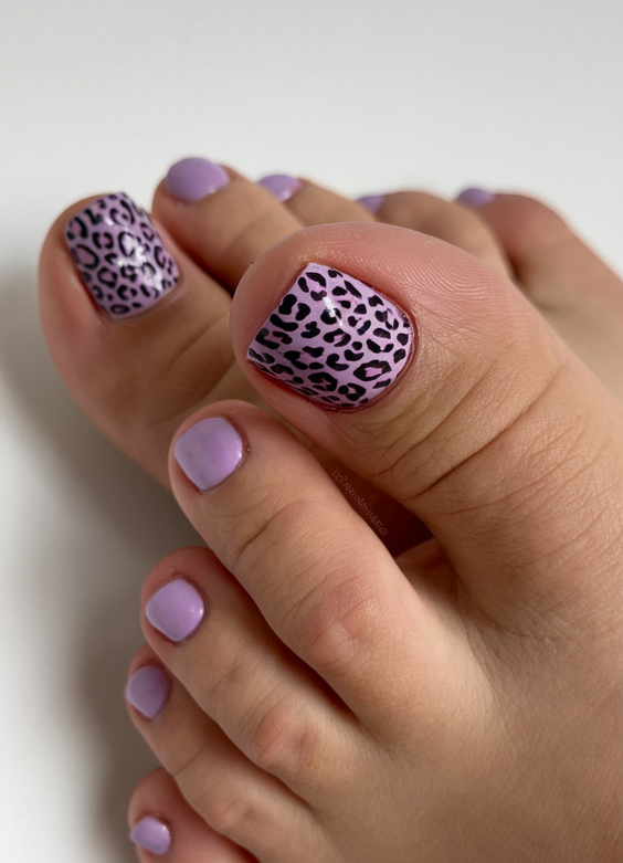 Spring Toe Nail Colors 2025 – Trendy Pedicure Ideas for the Season