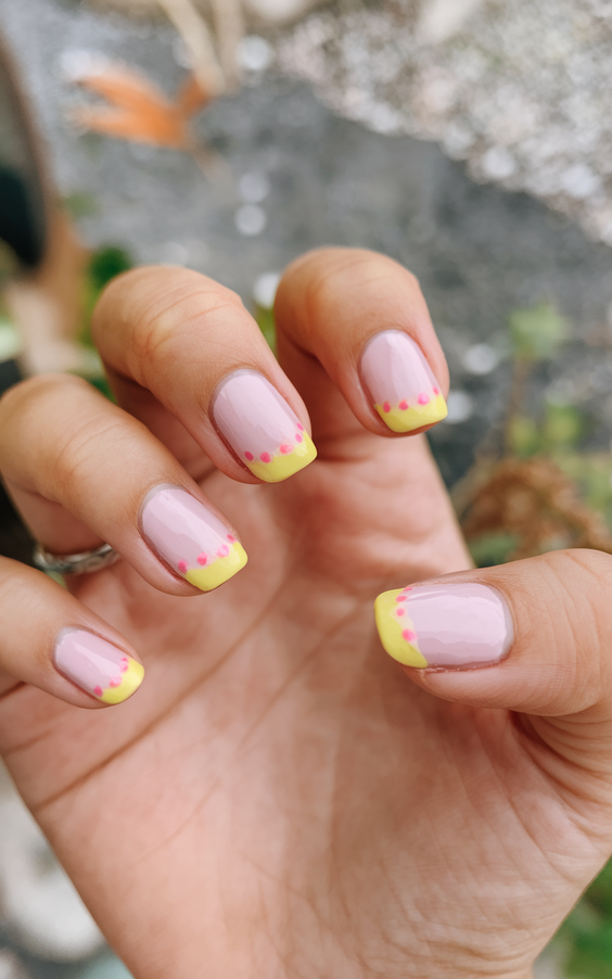 Cute Spring Break Nails 2025 – Fun & Bright Acrylic Designs