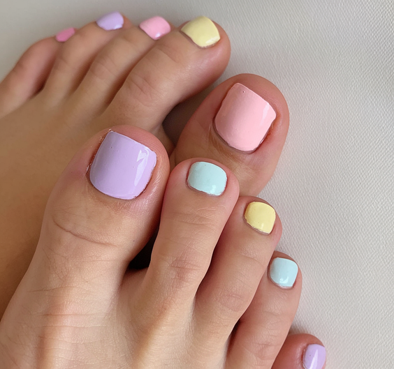 Spring Toe Nail Art Ideas 2025 – Classy & Simple Designs Gel