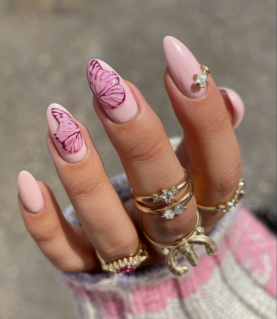 Almond Spring Nail Ideas 2025 – Trendy & Elegant Designs for March