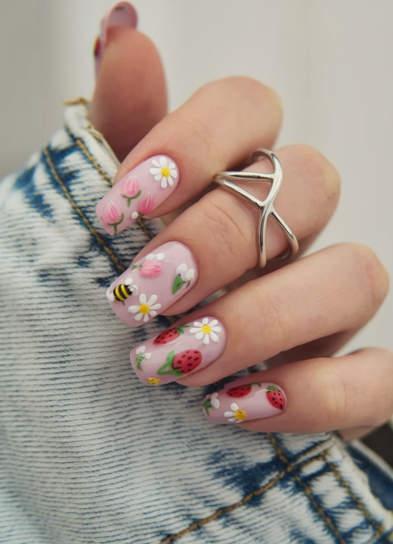 "Spring 2025 Square Nail Trends: Elegant Pastel Designs for Every Occasion"