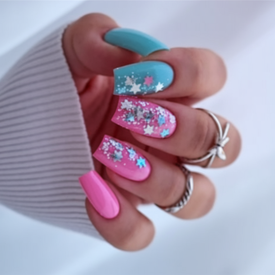 April Nails Color Ideas 2025 – Trendy Short, Solid, and Pastel Designs