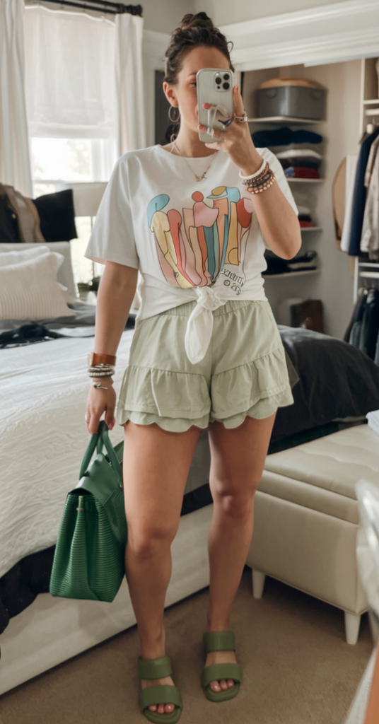 Spring Summer Season Beach Outfits Ideas 2025 – Chic & Trendy Looks