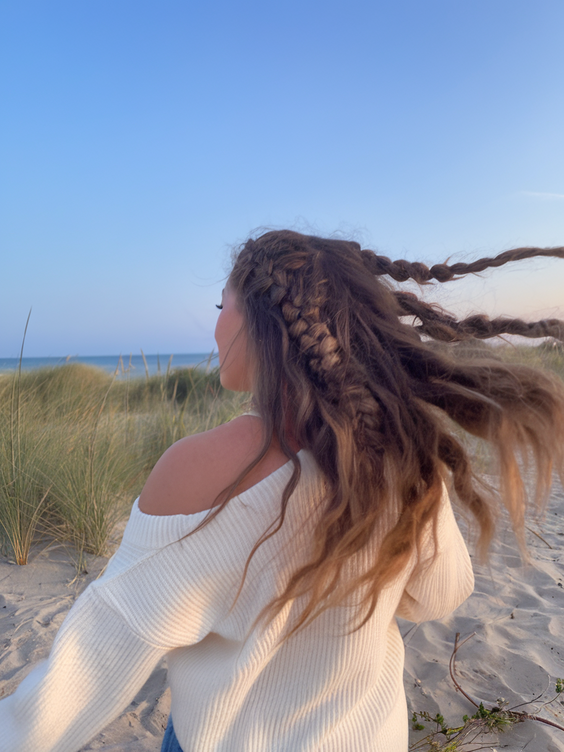 Your Guide to Stylish Hair While Swimming and Sunbathing in 2025