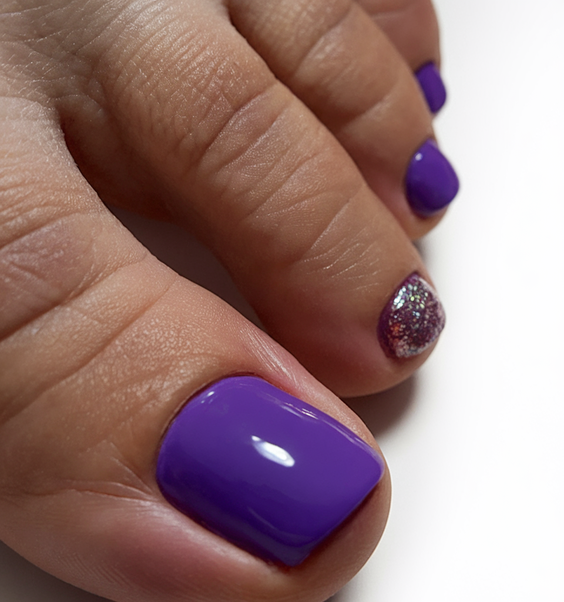 Summer Toe Nail Colors Ideas 2025 for Every Skin Tone: Bright, Bold, and Beautiful Pedicures