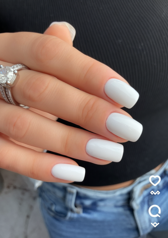 Summer White Nails Ideas 2025: Elegant Square and Almond Styles for Every Skin Tone