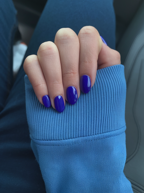 Simple Summer Nails Ideas 2025: Pastel, Neon & Solid Colors for Effortless Seasonal Manicure Inspiration