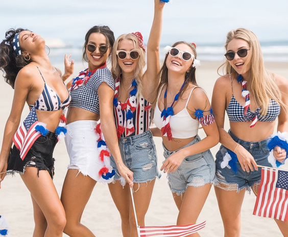 Fourth of July Outfits Ideas 2025: Trendsetting Women’s Street Style Patriotic Looks for Every Parade