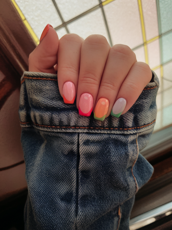 Summer French Nails Ideas 2025: From Subtle Pastels to Bold Art-Inspired Tips and Almond Shapes