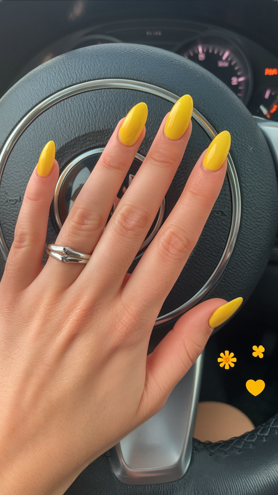Basic Summer Nails Ideas 2025: Almond, Square, Neon, Solid & Simple Designs for Spring/Summer Fun