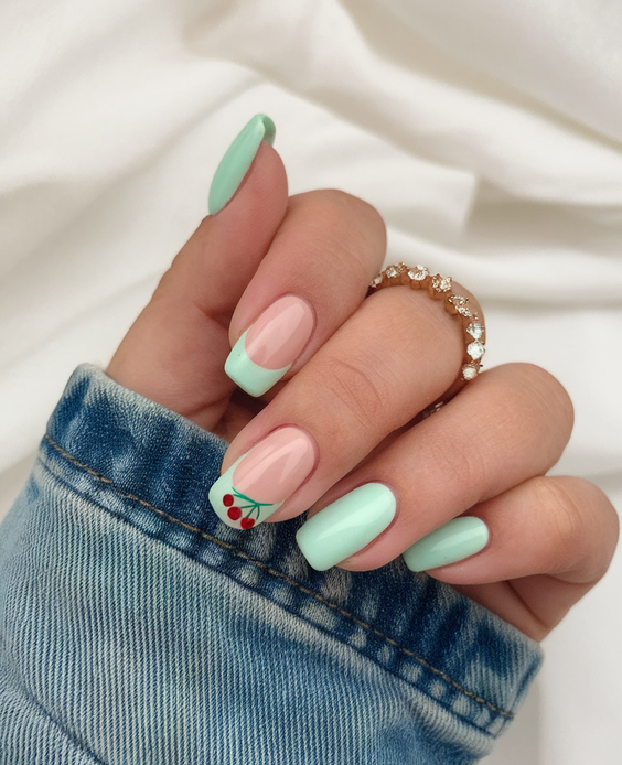 Summer French Nails Ideas 2025: From Subtle Pastels to Bold Art-Inspired Tips and Almond Shapes