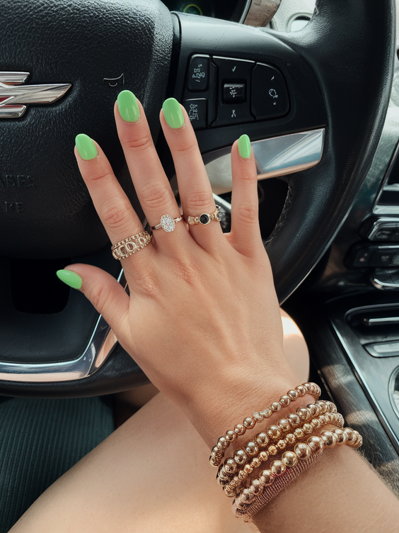 Summer Green Nails Ideas 2025: Bold Designs, Pretty Art, Simple Square, Neon Colors, and Almond Shape Trends