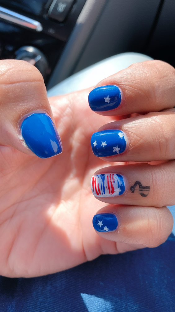 Fourth of July Nails Designs Ideas 2025: Creative Patriotic Nail Art for Summer Parties and Fireworks