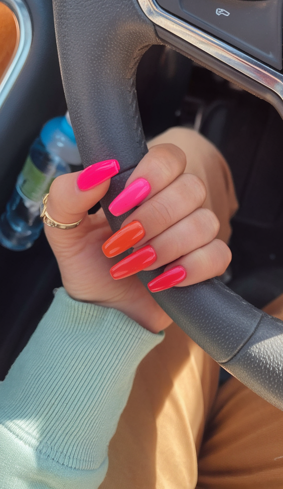 Pretty Summer Nails Ideas 2025 for Every Mood – Bold Colors, Pastels, and Simple Almond Designs