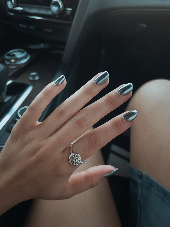 Summer Black Nails Ideas 2025 That Are Short, Trendy, and Totally Wearable for All Skin Tones