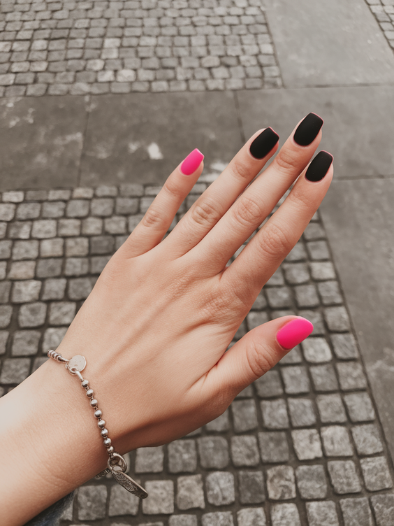 Summer Black Nails Ideas 2025 That Are Short, Trendy, and Totally Wearable for All Skin Tones