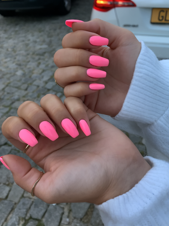 Coffin Summer Nails Ideas 2025: Bright Colors, Neon, and Simple Square Trends for Every Occasion