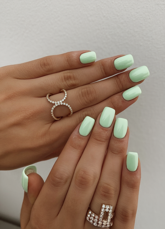 Cute Summer Nails Ideas 2025: The Top Color and Design Trends You Need to Try This Season