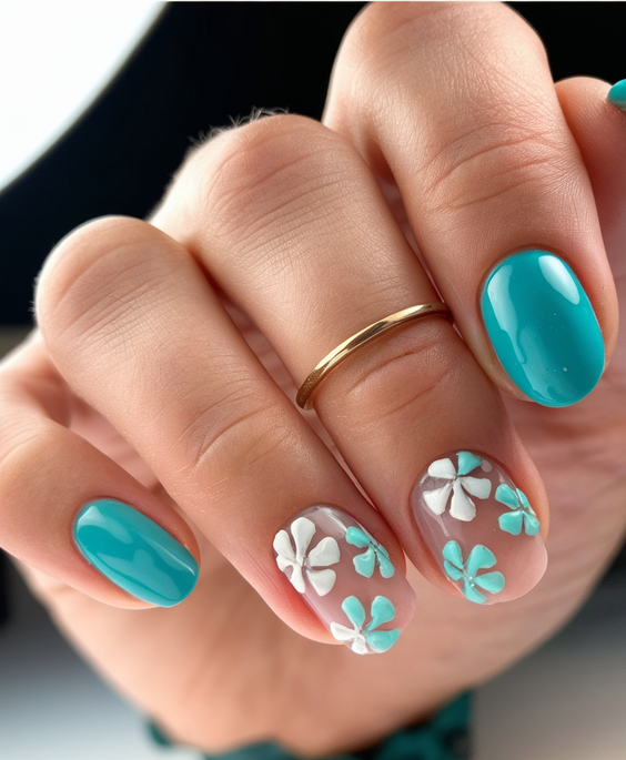 Chic Summer Nails 2025: Short Styles with Glossy Pastels and Easy Polygel Looks