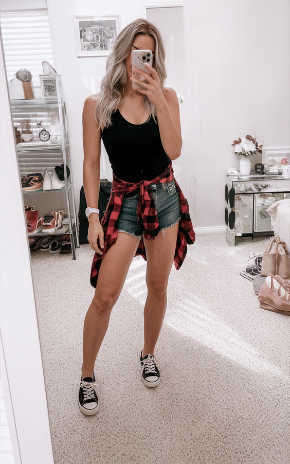 Effortlessly Cool July Outfits Ideas 2025: Fresh Summer Looks For Every Day