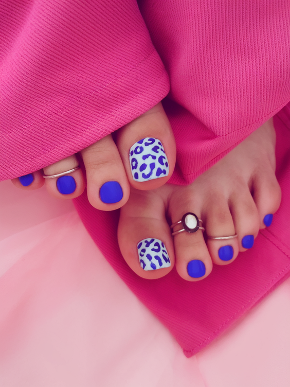 Summer Toe Nail Colors Ideas 2025 for Every Skin Tone: Bright, Bold, and Beautiful Pedicures