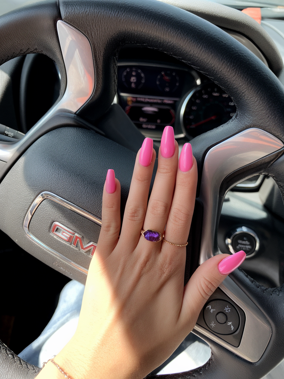 Pretty Summer Nails Ideas 2025 for Every Mood – Bold Colors, Pastels, and Simple Almond Designs