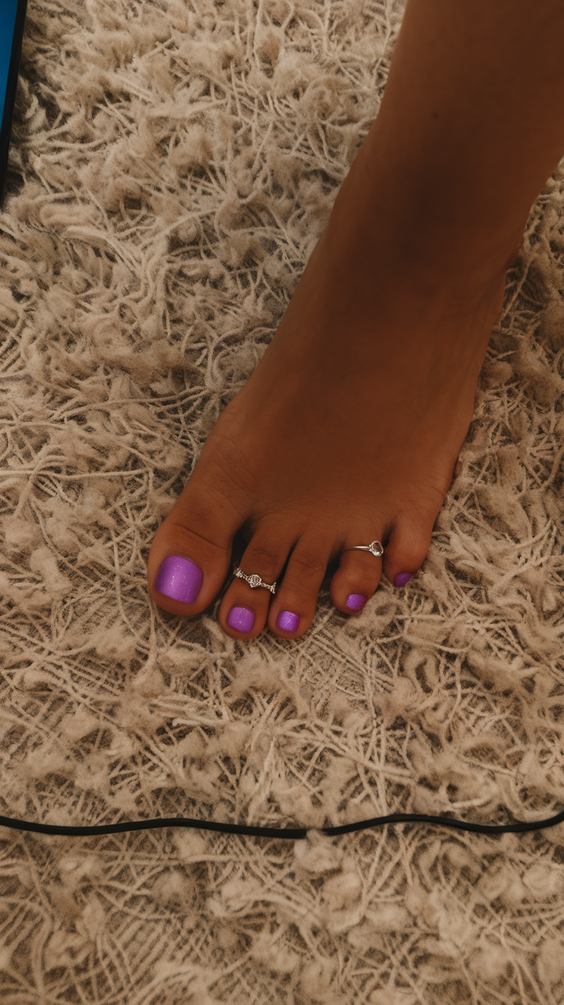 July Toe Nails Ideas 2025: Patriotic, Neon, and Simple Fourth Designs for Summer Pedicures
