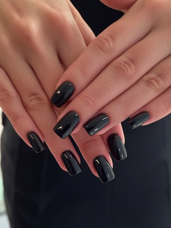 Summer Black Nails Ideas 2025 That Are Short, Trendy, and Totally Wearable for All Skin Tones