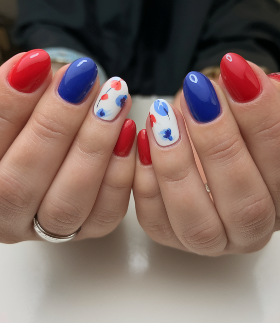Simple 4th of July Nails Ideas 2025 for Easy Patriotic Manicures Anyone Can Do at Home