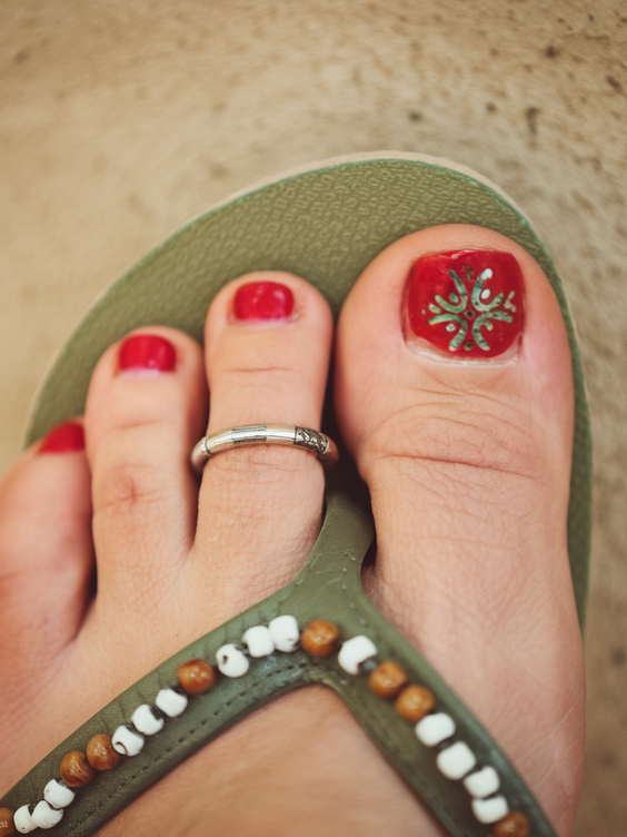 4th of July Pedicure Ideas 2025: Patriotic Designs for Your Summer Toes
