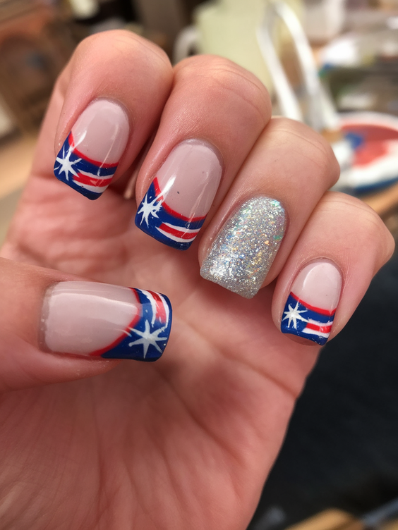 Simple 4th of July Nails Ideas 2025 for Easy Patriotic Manicures Anyone Can Do at Home