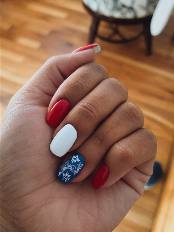 Simple Fourth of July Nails Ideas 2025 for Easy Patriotic Manicures at Home This Independence Day