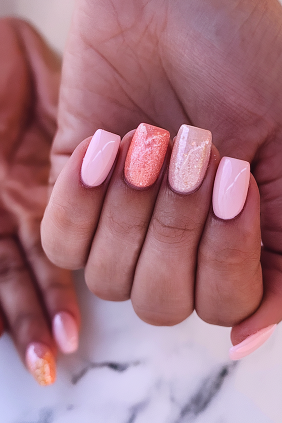 Chic Summer Nails 2025: Short Styles with Glossy Pastels and Easy Polygel Looks