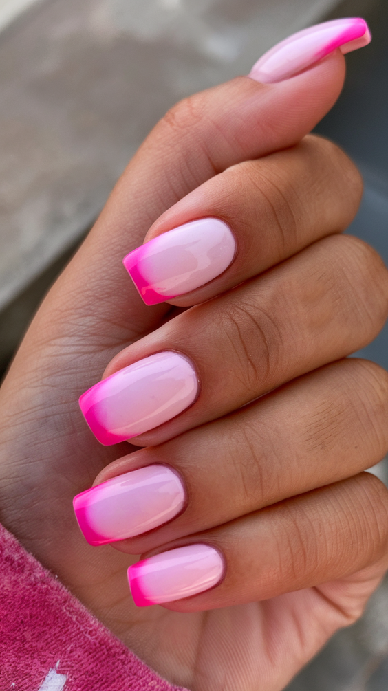 Summer Pink Nails Ideas 2025 to Match Your Skirt Outfit and Solid Gel Toenails for Vacation