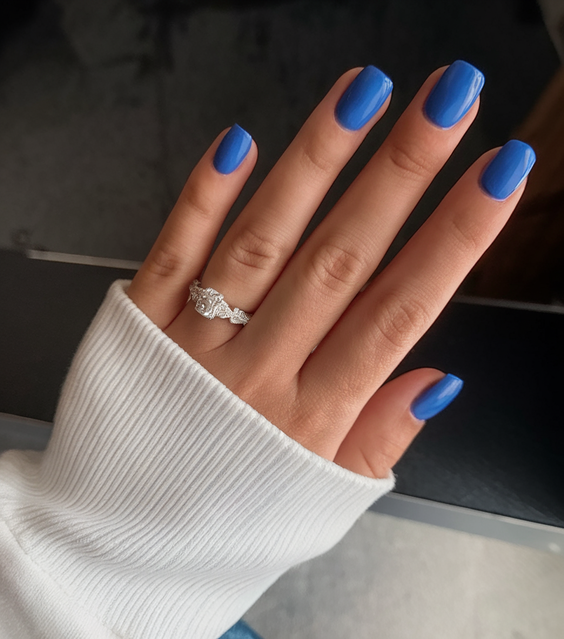 Simple Summer Nails Ideas 2025: Pastel, Neon & Solid Colors for Effortless Seasonal Manicure Inspiration