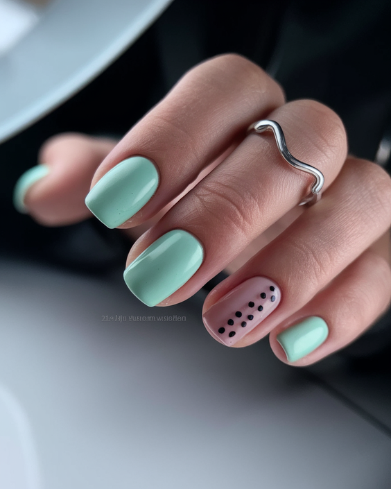 Summer Gel Nail Design Ideas 2025 with Bold Color Combos, Shapes, and Artistic Details