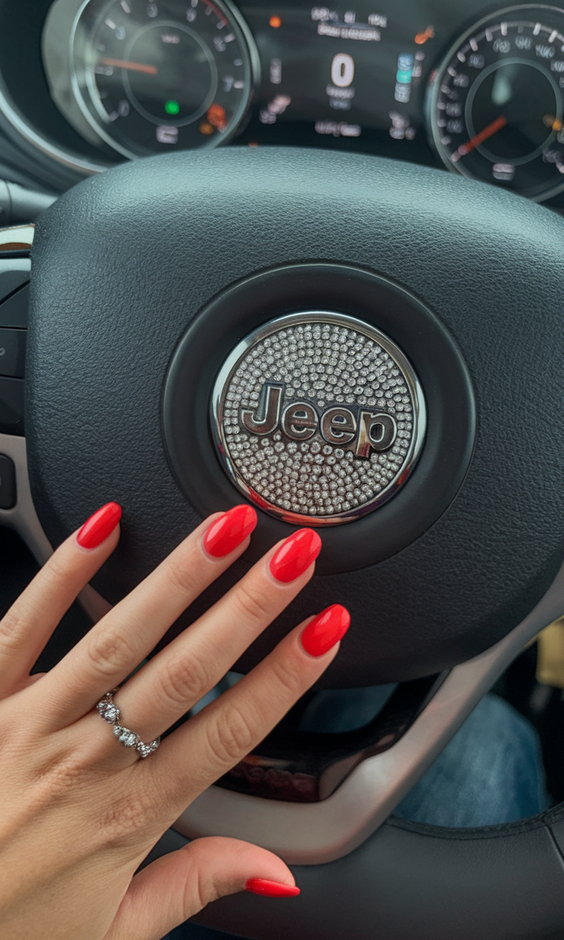 Cute Summer Nails Ideas 2025: The Top Color and Design Trends You Need to Try This Season