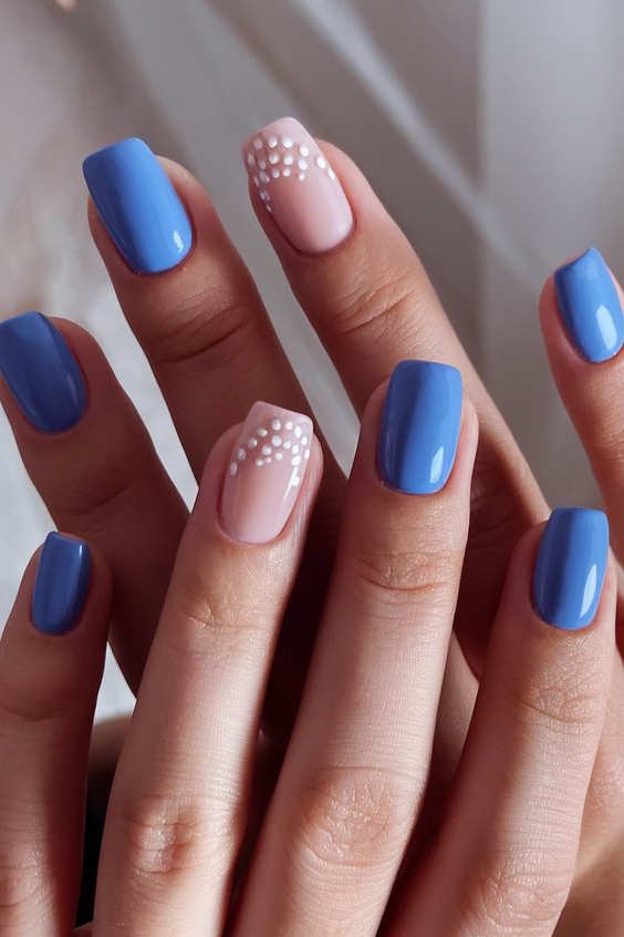Summer Nail Design Ideas 2025: Bold Colors, Ombre Styles, and Classy Pink Acrylic Inspirations