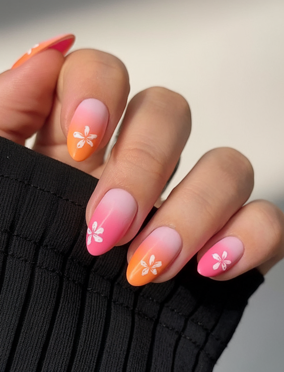 Tropical Sunset and Palm Tree Hawaii Nails Ideas 2025 for Vibrant Summer Vibes